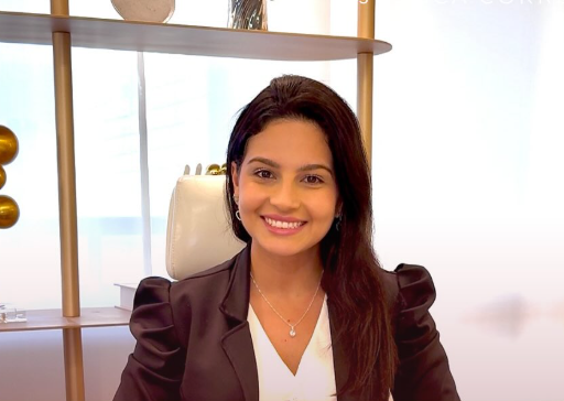 Jéssica Corrêa em consultório